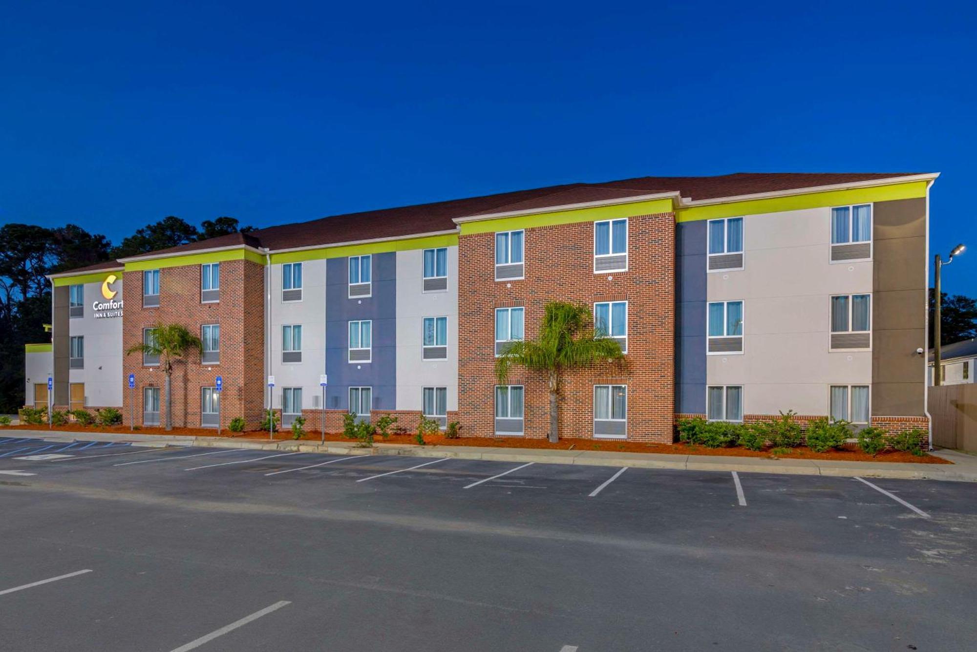 Comfort Inn & Suites บรันสวิก ภายนอก รูปภาพ