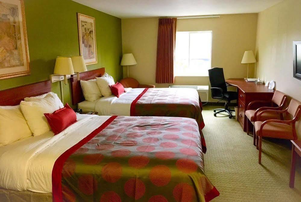 Comfort Inn & Suites บรันสวิก ภายนอก รูปภาพ